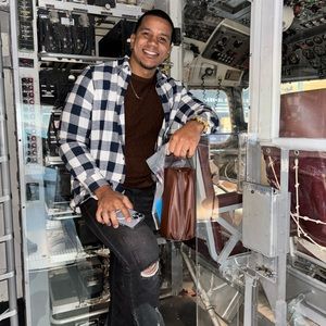 Meet your Posher, Felipe